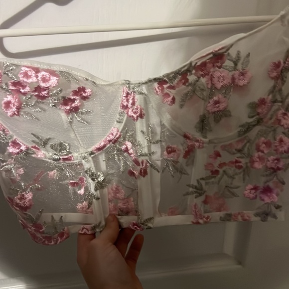 vintage mesh corset crop top!🎀 - Picture 3 of 4